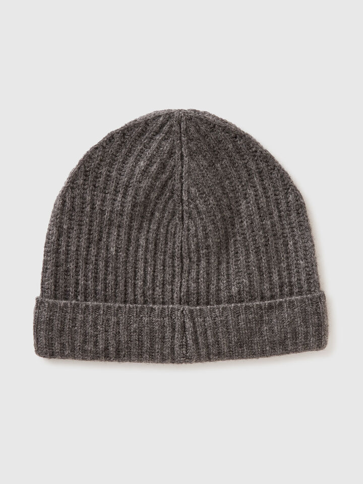 CAP Herren image number 2